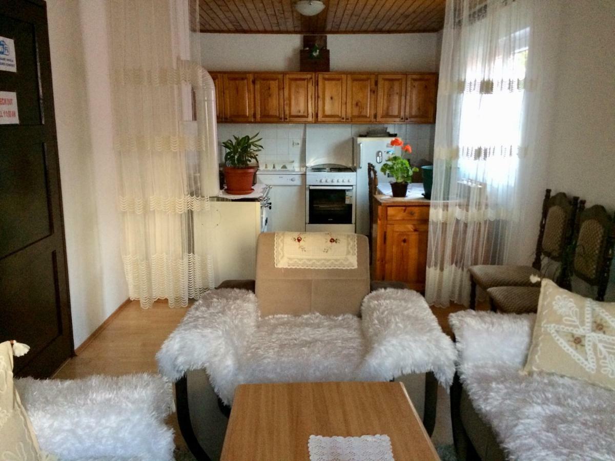 Appartement Aprartman Nikola à Žabljak Extérieur photo